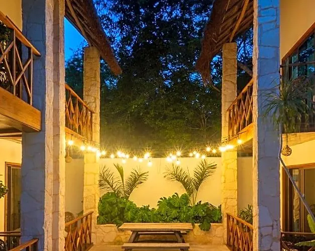 Lagoon Boutique - Adults Only 4* Tulum